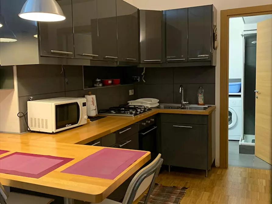 Immagine 4 di Appartamento in affitto  in Via Baldo degli Ubaldi a Roma