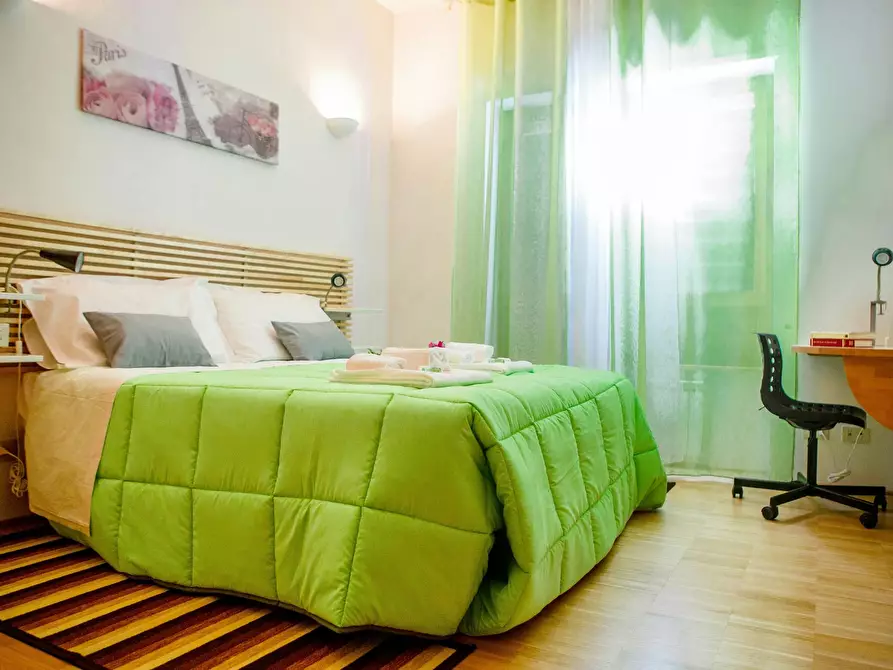 Immagine 10 di Appartamento in affitto  in Via Baldo degli Ubaldi a Roma