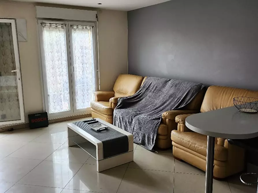 Immagine 8 di Camera in affitto  in Avenue de la Division Leclerc a Sarcelles