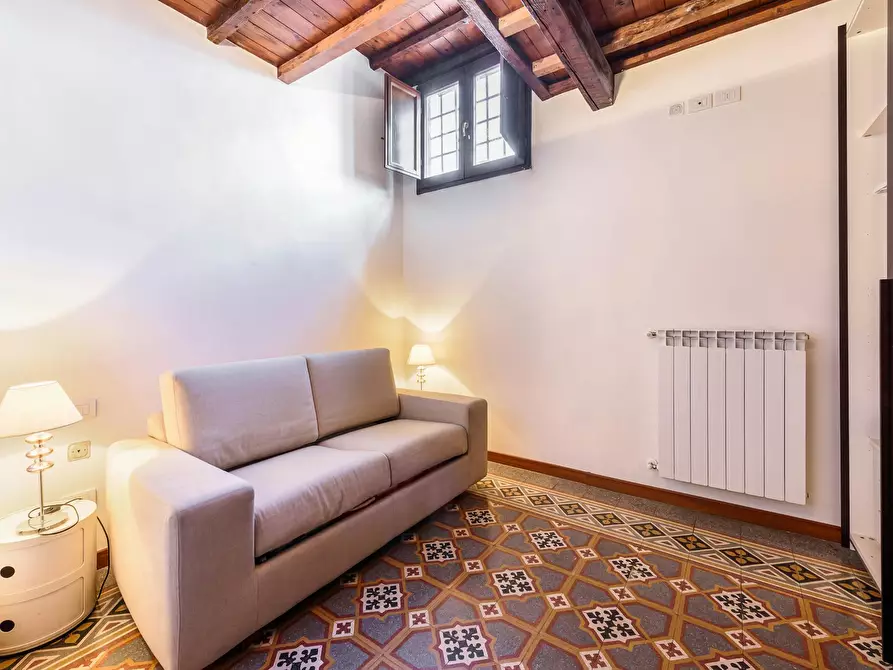 Immagine 8 di Appartamento in affitto  in Via Palazzuolo a Firenze