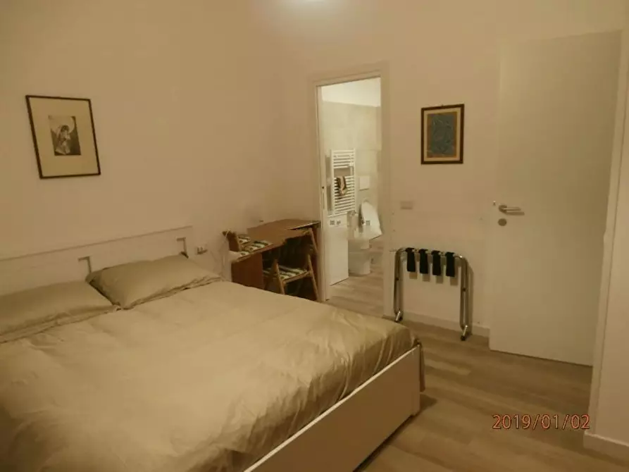 Immagine 1 di Camera in affitto  in Via Guido Biagi a Roma