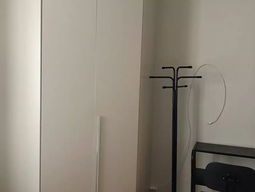 Immagine 2 di Camera condivisa in affitto  in Via Leopoldo Sabbatini a Milano