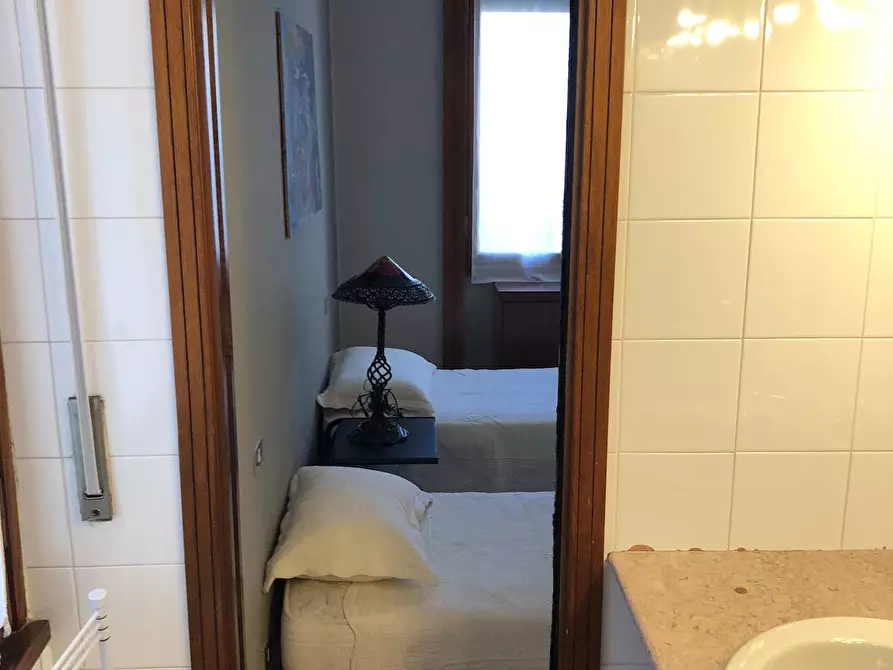 Immagine 4 di Camera condivisa in affitto  in Via Leopoldo Sabbatini a Milano