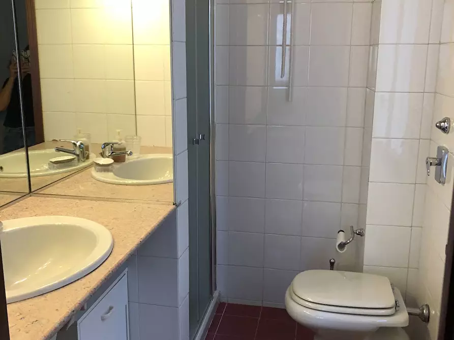 Immagine 3 di Camera condivisa in affitto  in Via Leopoldo Sabbatini a Milano