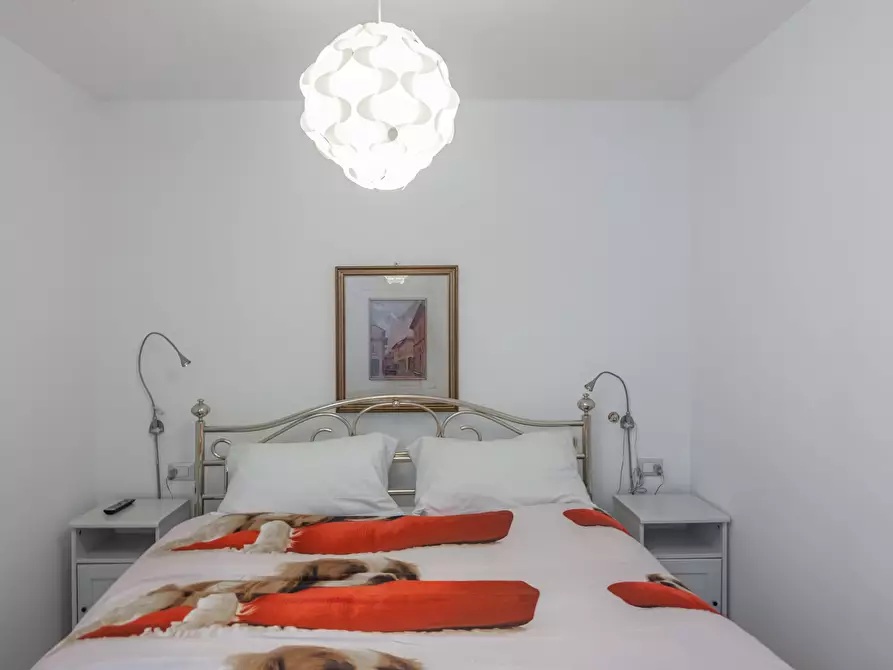 Immagine 3 di Appartamento in affitto  in Via Andrea Costa a Bologna