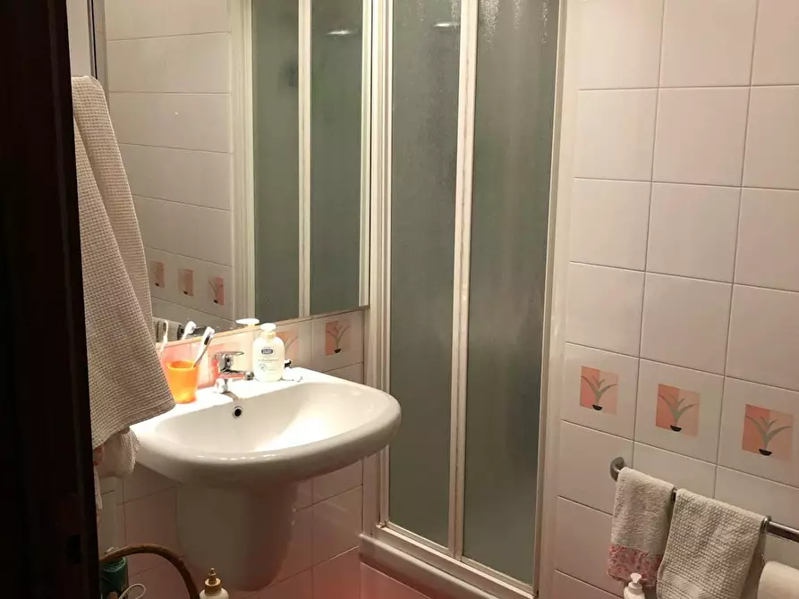 Immagine 6 di Camera in affitto  in Via Leopoldo Sabbatini a Milano