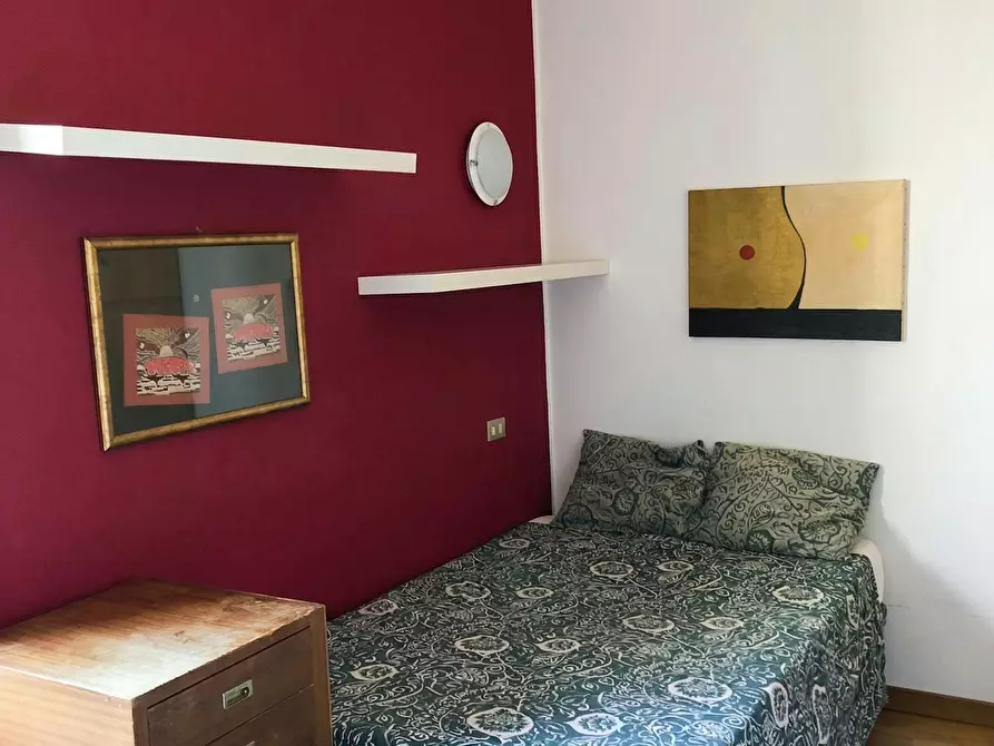 Immagine 1 di Camera in affitto  in Via Leopoldo Sabbatini a Milano