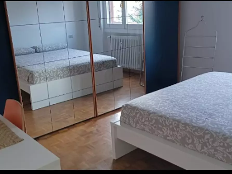 Immagine 10 di Camera in affitto  in Via Zurigo a Milano