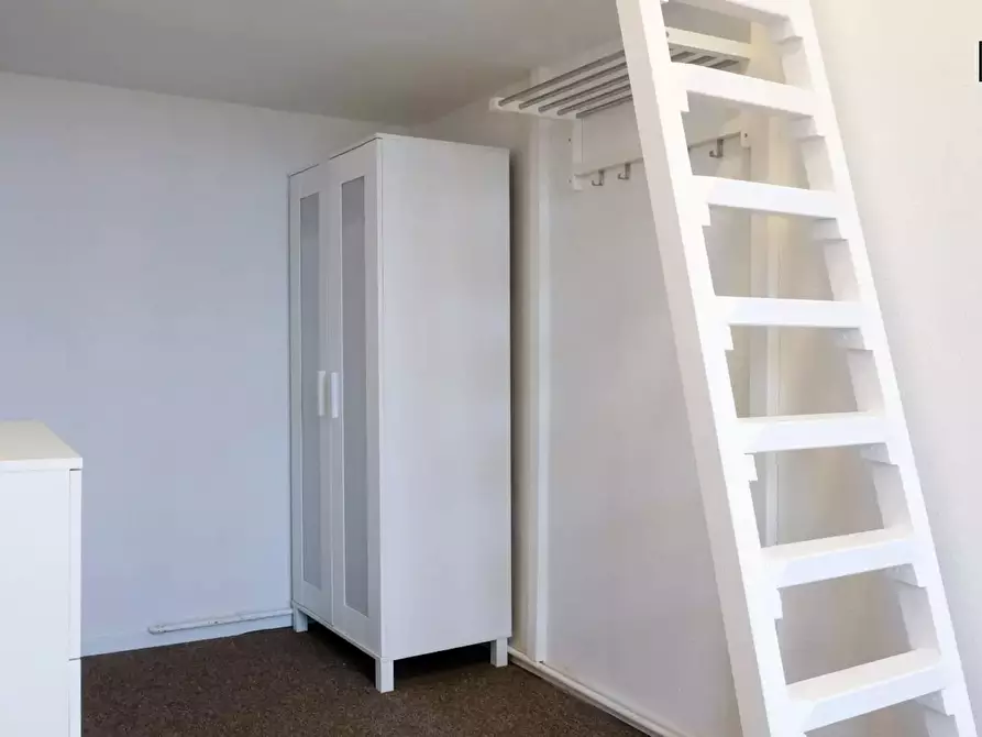 Immagine 9 di Camera in affitto  in Reinickendorfer Straße a Berlin