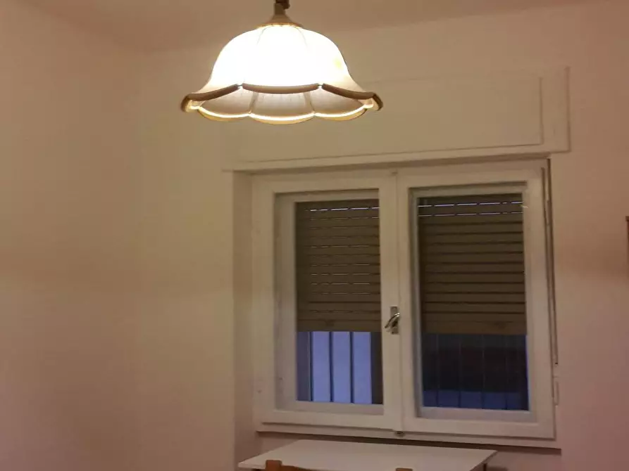 Immagine 3 di Camera in affitto  in Via San Giovanni a Trento