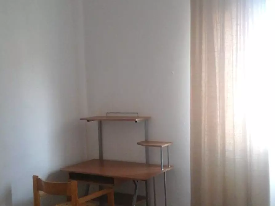 Immagine 4 di Camera in affitto  in Via Castelbarco a Trento