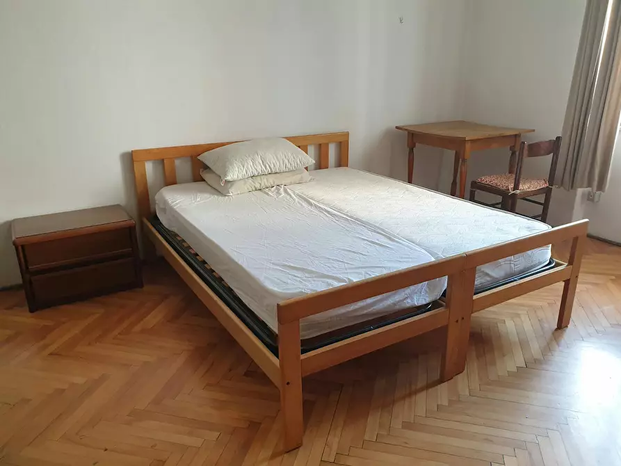 Immagine 1 di Camera in affitto  in Via Castelbarco a Trento