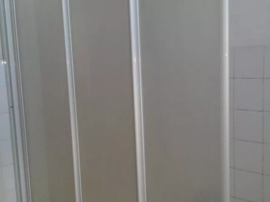 Immagine 10 di Camera in affitto  in Via Castelbarco a Trento