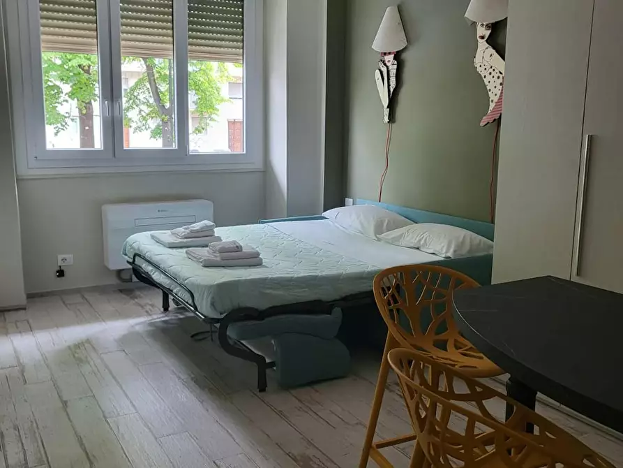 Immagine 5 di Appartamento in affitto  in Corso Re Umberto a Torino