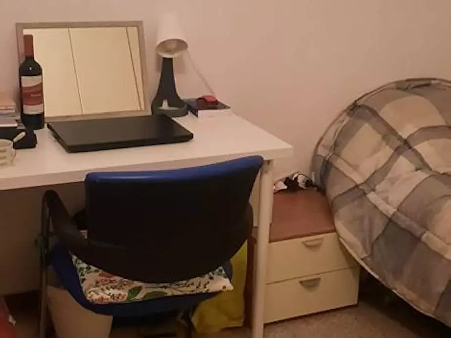 Immagine 3 di Camera condivisa in affitto  in Via delle Fragole a Bologna