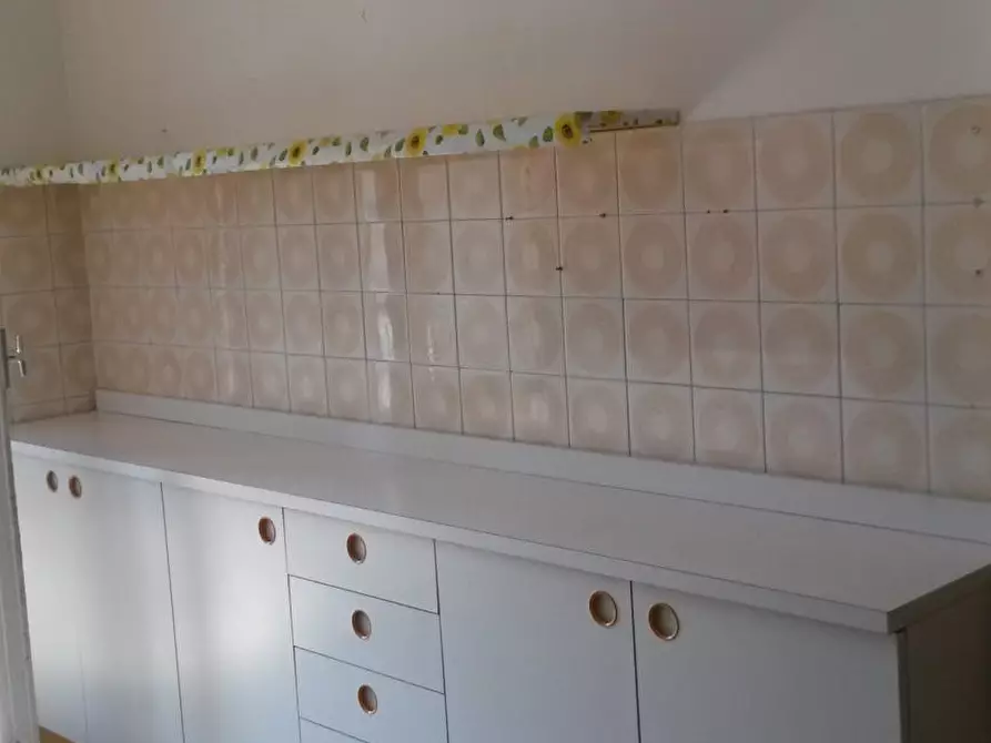 Immagine 10 di Camera in affitto  in Via Gocciadoro a Trento