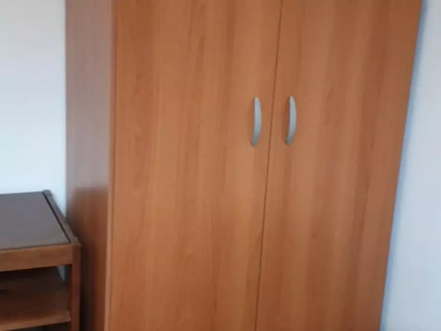 Immagine 4 di Camera in affitto  in Via Fratelli Perini a Trento