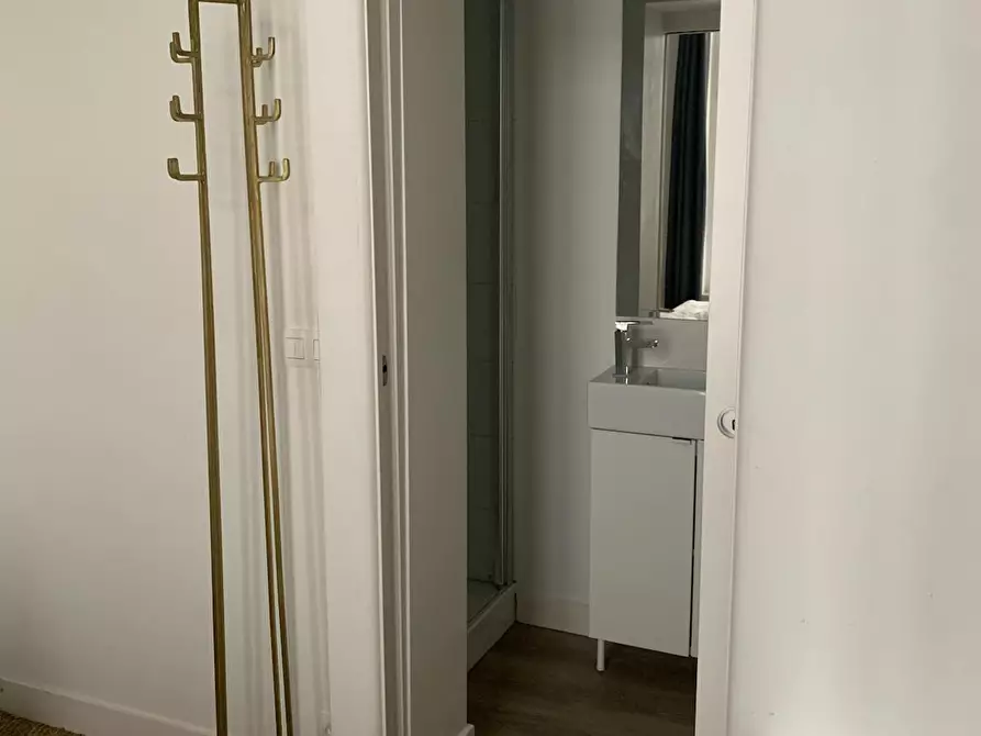 Immagine 3 di Camera in affitto  in Rue Ernest Allard a Bruxelles