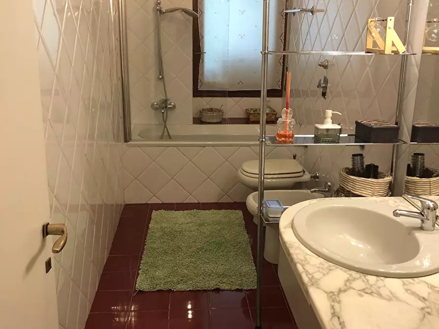 Immagine 6 di Camera in affitto  in Via Leopoldo Sabbatini a Milano