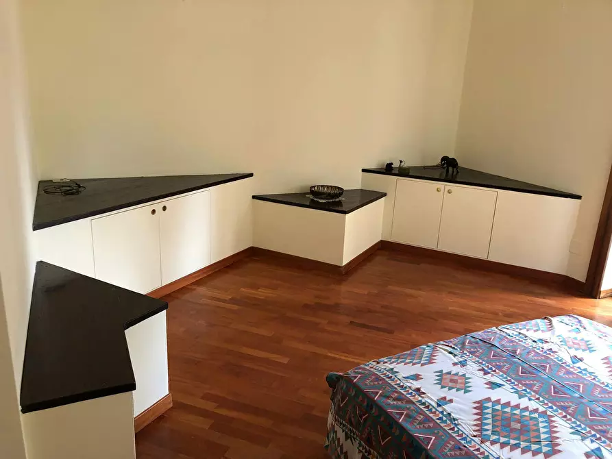 Immagine 2 di Camera in affitto  in Via Leopoldo Sabbatini a Milano