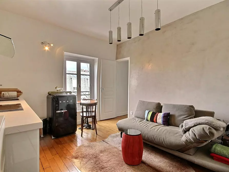 Immagine 1 di Appartamento in affitto  in Avenue Daumesnil a Paris