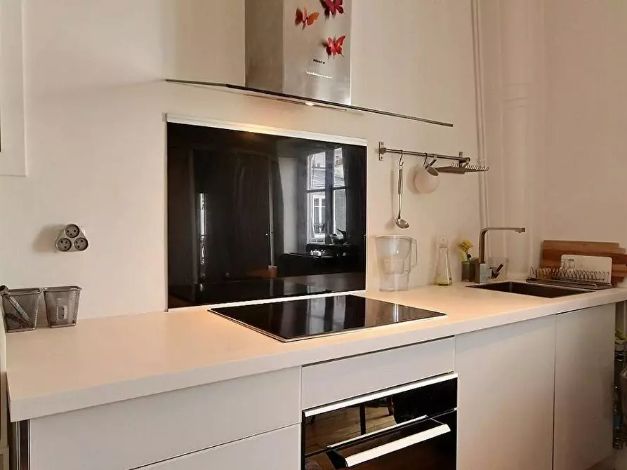 Immagine 9 di Appartamento in affitto  in Avenue Daumesnil a Paris