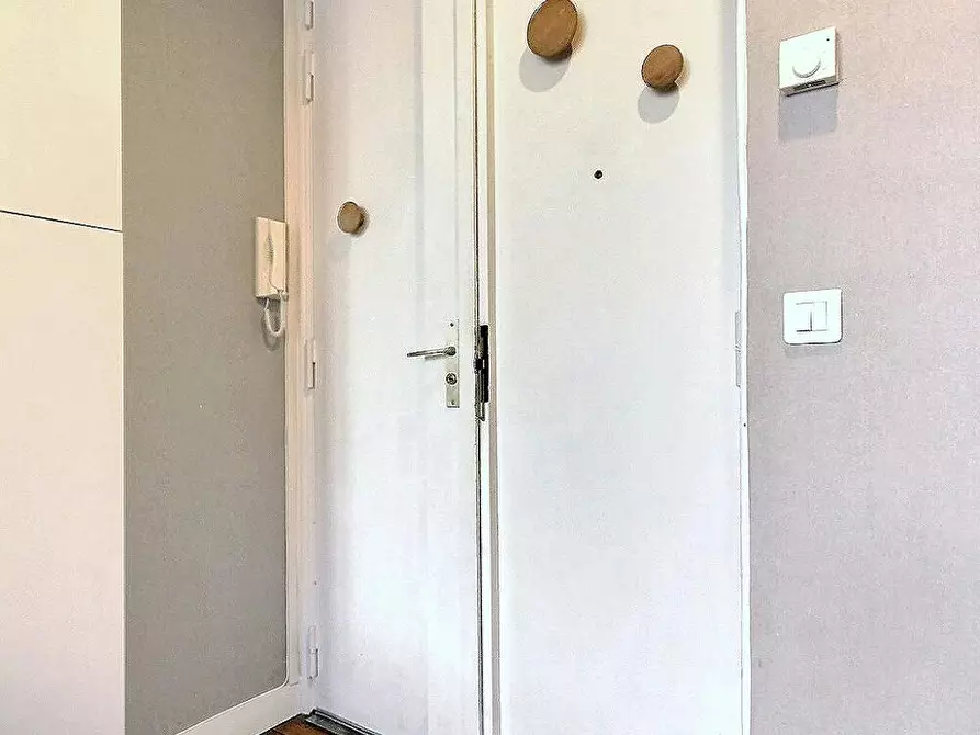 Immagine 3 di Appartamento in affitto  in Rue du Commerce a Paris