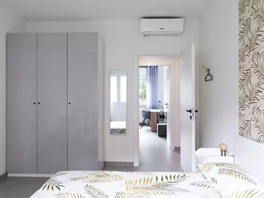 Immagine 3 di Camera in affitto  in Via Vittorio Emanuele Orlando a Milano