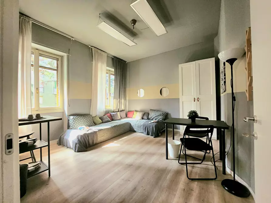 Immagine 1 di Appartamento in affitto  in Viale Famagosta a Milano