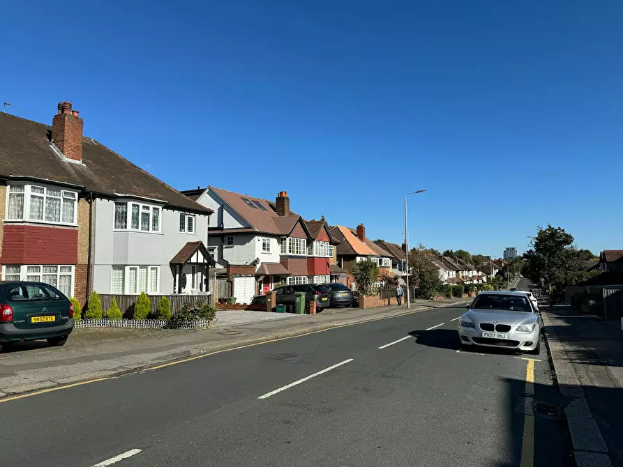 Immagine 3 di Casa indipendente in affitto  in Mulgrave Road a Sutton