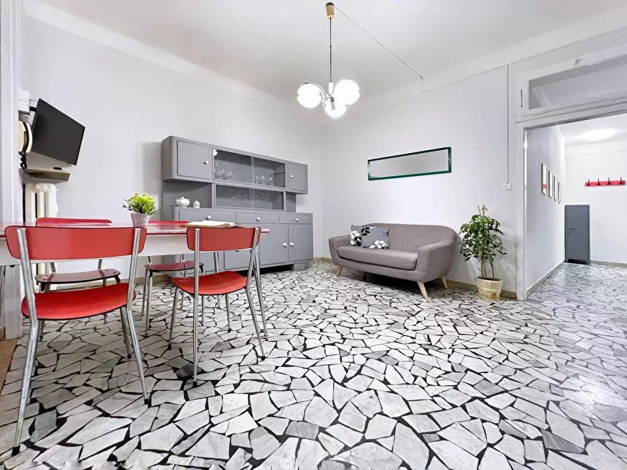 Immagine 5 di Appartamento in affitto  in Via Montebello a Bologna