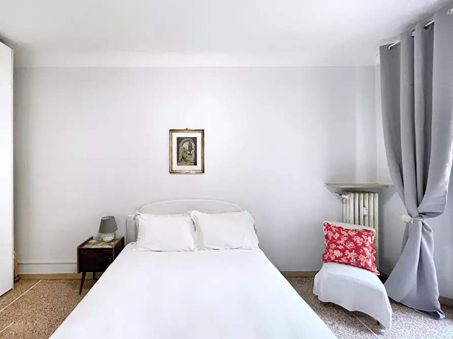 Immagine 3 di Appartamento in affitto  in Via Montebello a Bologna