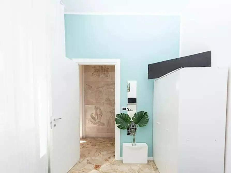 Immagine 4 di Camera in affitto  in Corso d'Augusto a Rimini