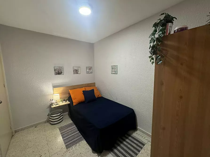 Immagine 6 di Camera in affitto  in Calle Carlos III a Cartagena