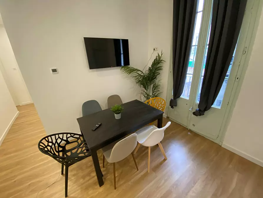 Immagine 10 di Camera in affitto  in Carrer de Sant Pau a Barcelona