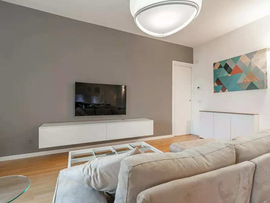 Immagine 8 di Appartamento in affitto  in Via Principe Eugenio a Milano