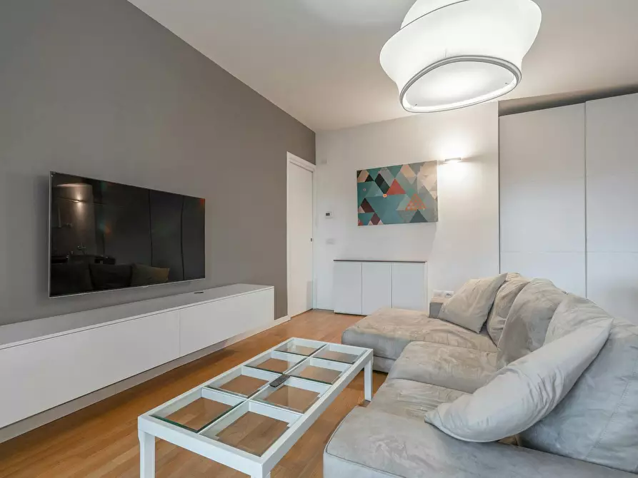 Immagine 9 di Appartamento in affitto  in Via Principe Eugenio a Milano