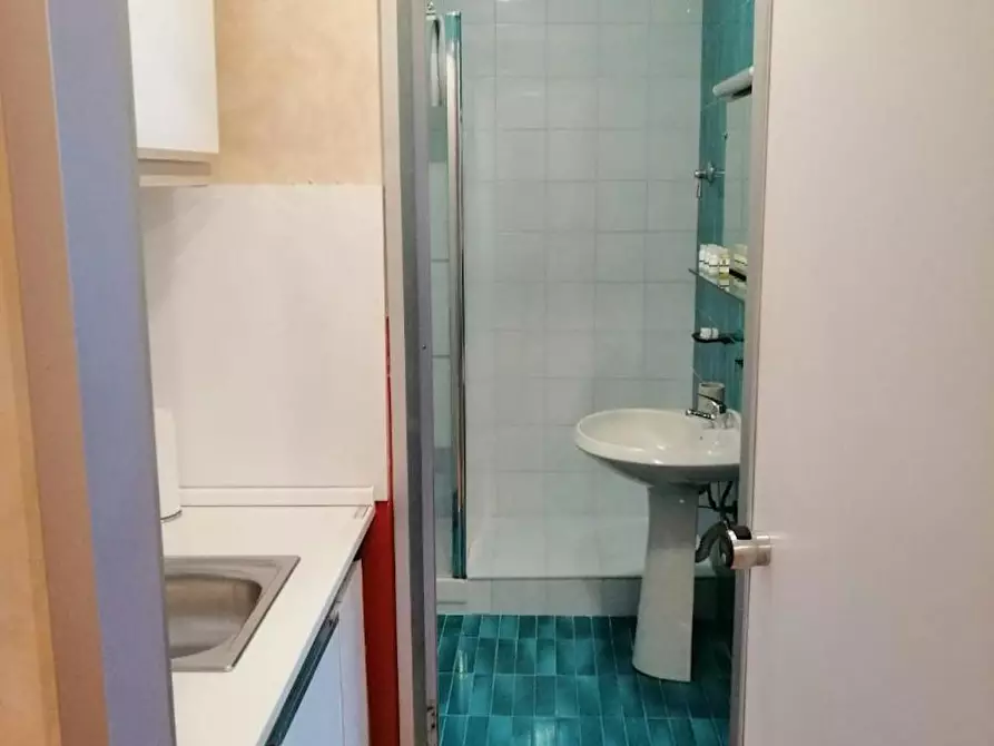 Immagine 6 di Appartamento in affitto  in Via Nizza a Torino