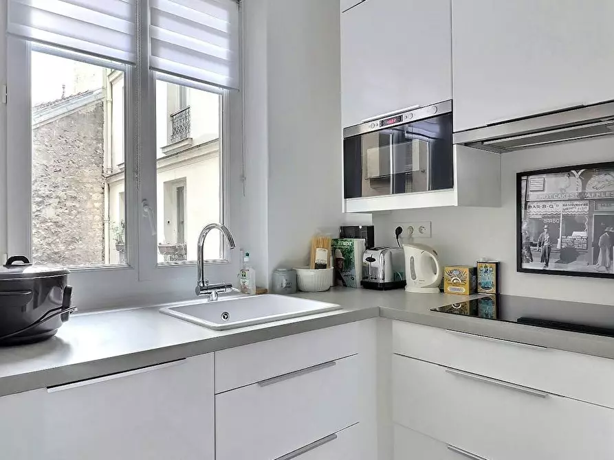 Immagine 7 di Appartamento in affitto  in Rue Paul Bert a Paris