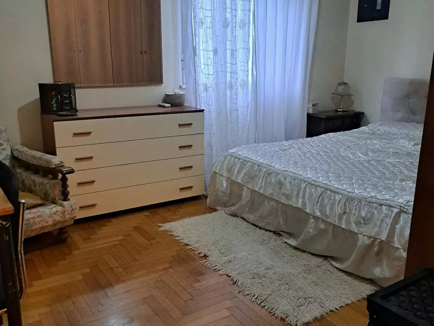 Immagine 1 di Camera in affitto  in Via Bernardino Verro a Milano