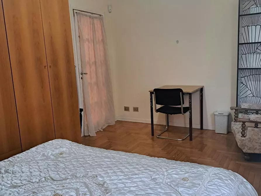 Immagine 3 di Camera in affitto  in Via Bernardino Verro a Milano