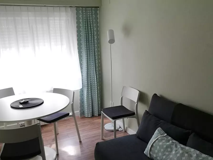 Immagine 5 di Camera in affitto  in Calle Antonio Cánovas a Zaragoza