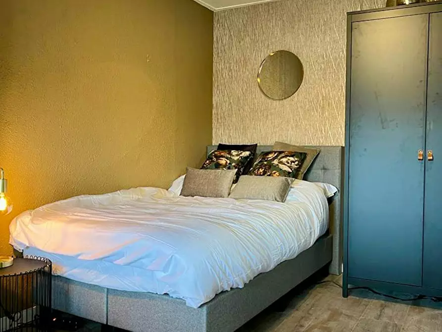 Immagine 2 di Appartamento in affitto  in Boerhaavelaan a Schiedam