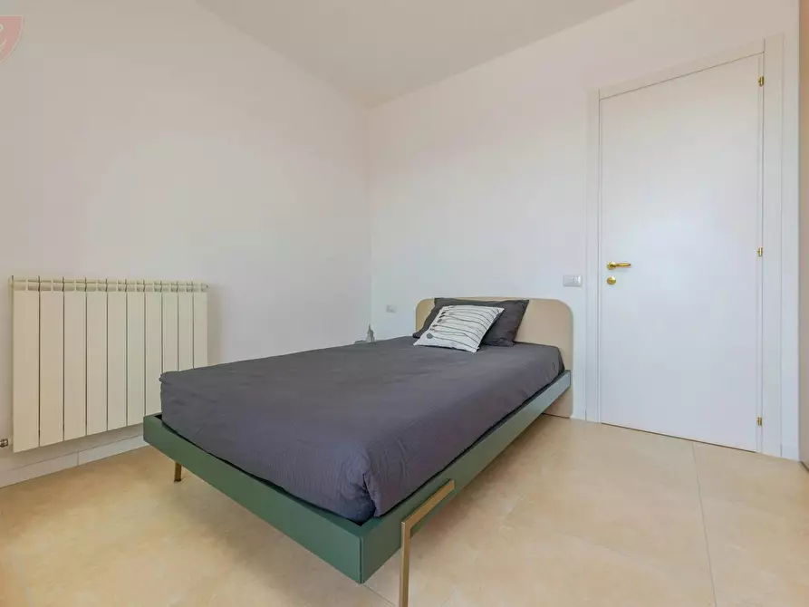 Immagine 3 di Camera in affitto  in Viale Famagosta a Milano