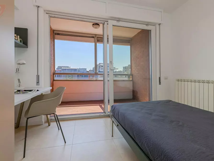 Immagine 2 di Camera in affitto  in Viale Famagosta a Milano