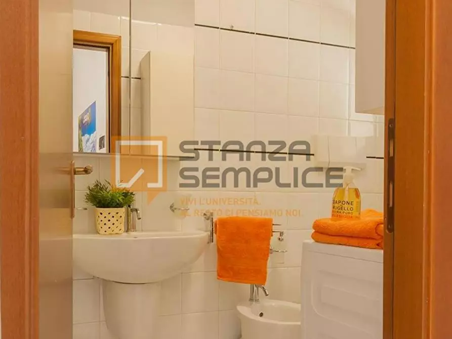 Immagine 4 di Camera in affitto  in Via delle Cave a Trento