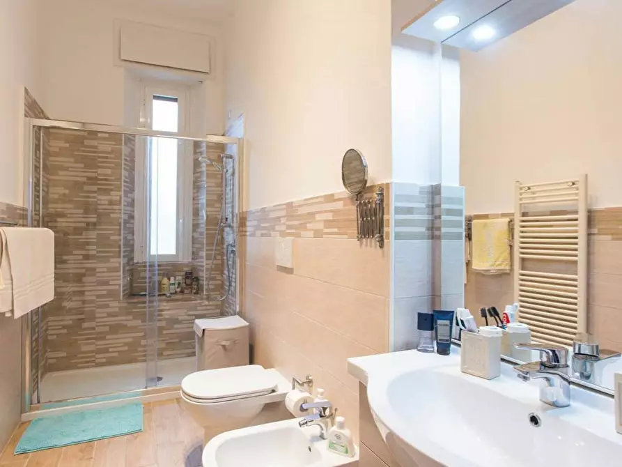 Immagine 9 di Camera in affitto  in Via Sommacampagna a Milano