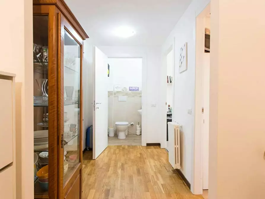 Immagine 6 di Camera in affitto  in Via Sommacampagna a Milano