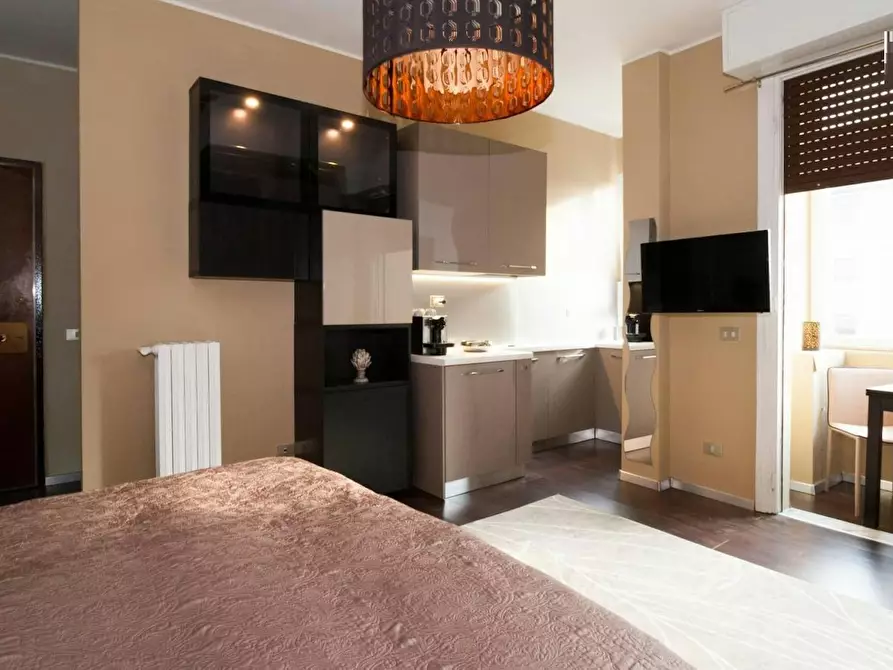 Immagine 2 di Appartamento in affitto  in Via Angelo Inganni a Milano