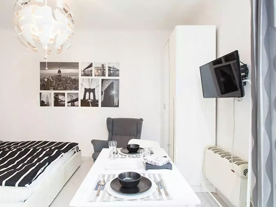 Immagine 4 di Appartamento in affitto  in Via Oristano a Milano